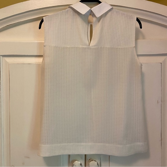 Sleeveless French Connection Blouse with Peter Pan Collar - Picture 3 of 6